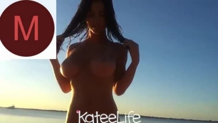 kateelife gorgeous boobs completely naked striptease amazing pussy in beach